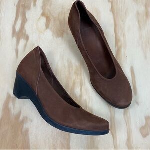 Arche Brown Suede Pumps